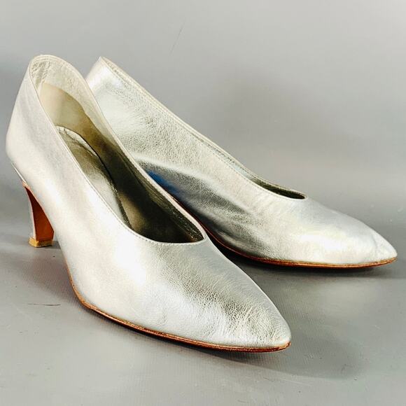 MARTINIANO Shoes - MARTINIANO Size 7.5 Metallic Silver Kidskin Leather Pointed Toe Pumps